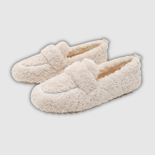 DAPHNE™ | UTRA COSY MOCCASINS